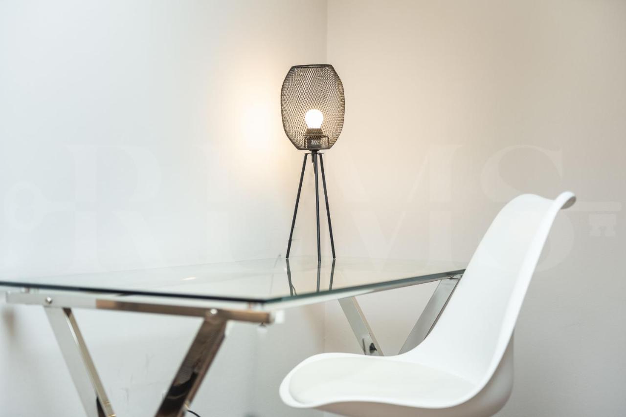 Lovely Duplex With Private Parking Near City Center By Rems มาลากา ภายนอก รูปภาพ