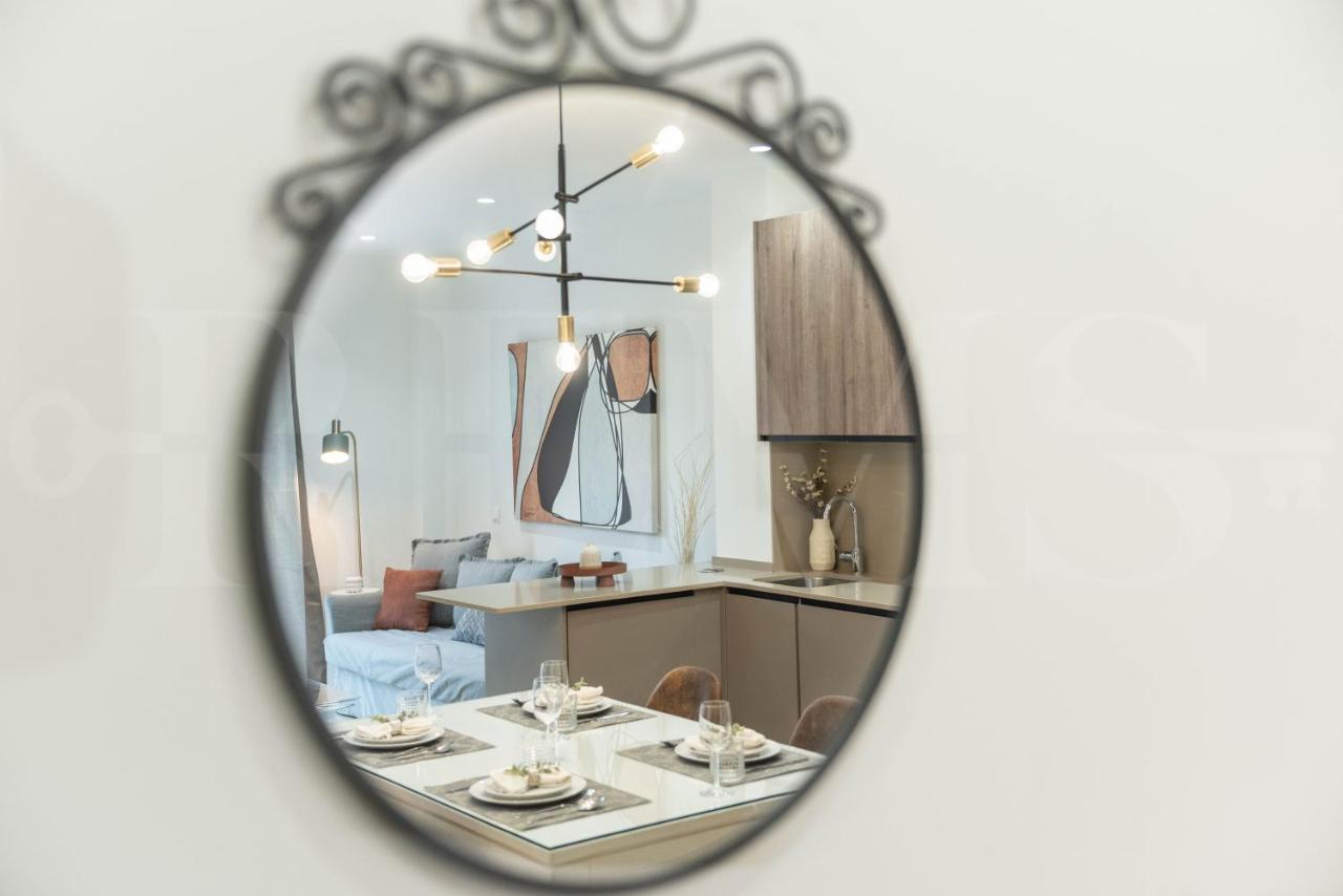 Lovely Duplex With Private Parking Near City Center By Rems มาลากา ภายนอก รูปภาพ