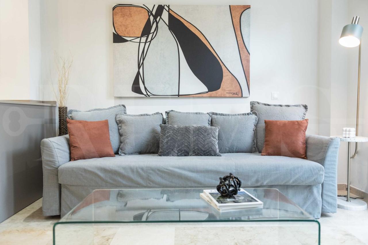 Lovely Duplex With Private Parking Near City Center By Rems มาลากา ภายนอก รูปภาพ
