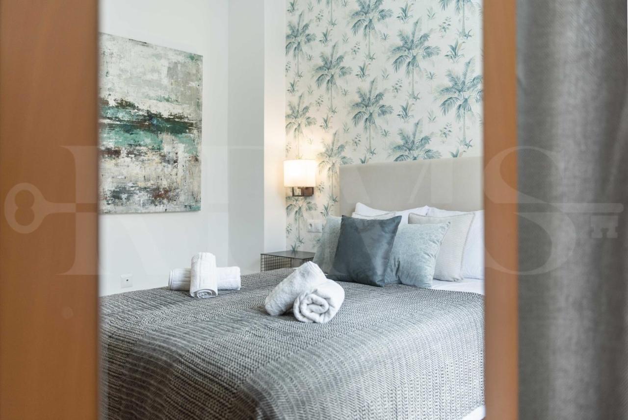Lovely Duplex With Private Parking Near City Center By Rems มาลากา ภายนอก รูปภาพ